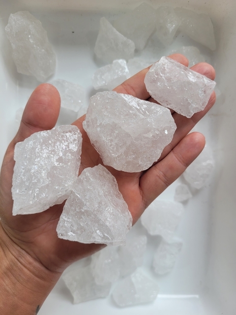 White Silica Rough - Quartz Ore