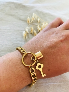 pulsera geumet con dijes