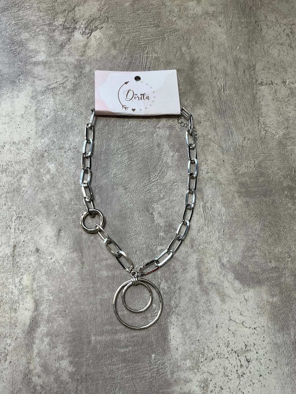 Collar Ana