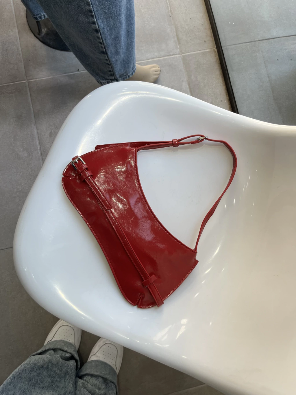 Cartera Cara Roja
