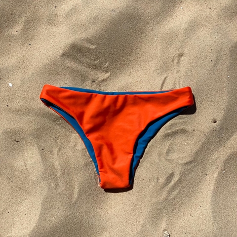 Calcinha Maracaípe - Laranja + Azul