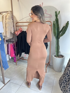 VESTIDO SHARPAY RECORTES MIDI - comprar online
