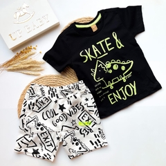 Conjunto Dino na internet