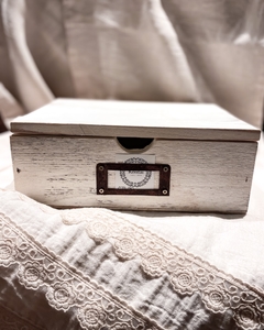 Caja de 6 divisiones de madera