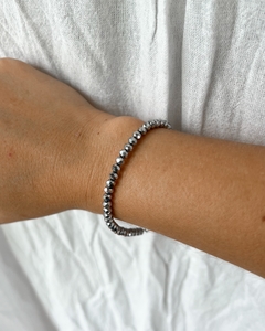 Pulsera de cristal de roca plateada