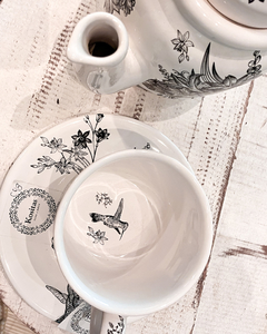 Taza de te de ceramica con motivo botanico - Kositas