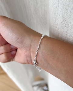 Pulsera torzada con bolitas - comprar online