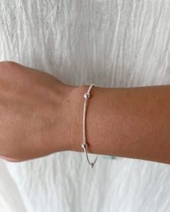 Pulsera con bolitas lisa