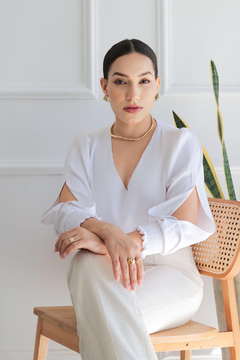 BLUSA BRANCA MANGA LONGA na internet