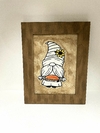 Quadro moldura em madeira Bordado Gnomo Abóbora Torta Cozida
