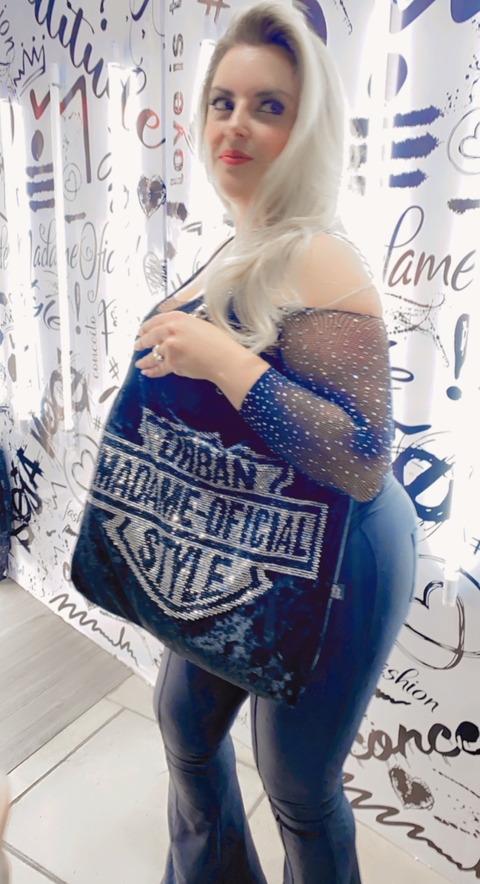 Max Bag veludo com pedraria e corrente