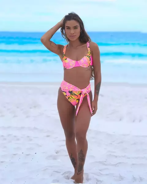 BIKINI LEONELA