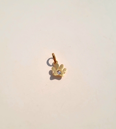 Pingente mini pata com zircônia em Ouro 18K