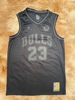 Regata Bulls all black premium edition - comprar online