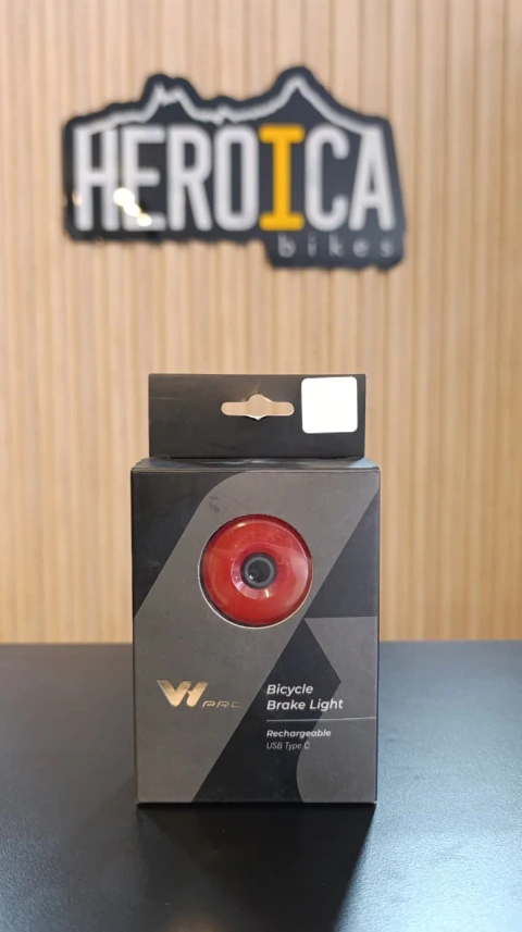 LUZ TRASERA VH PRO