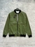 Campera BOMBER engomada verde