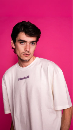 Remera Blanca en internet