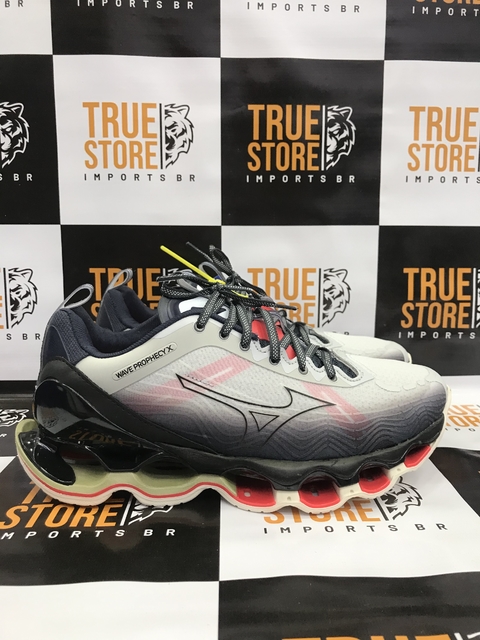 Tênis Mizuno Prophecy Pro X 