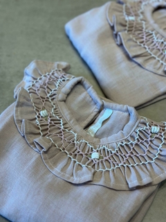 Blusa Punto Smock en internet
