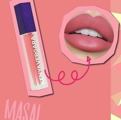 LABIAL MATE (masai)