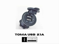TOMA USB 2.1A