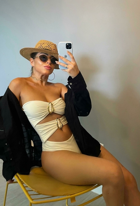 BODY / MAIÔ CECÍLIA