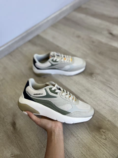 ZAPATILLAS MILO