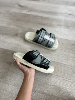 CHANCLAS AUTHENTIC MITEL