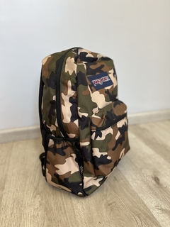 Imagen de MOCHILA JANSPORT CROSS TOWN