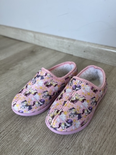 PANTUFLA HORNITO UNICORNIO