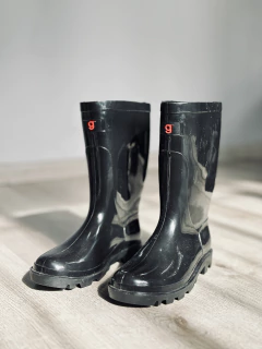 BOTA DE LLUVIA GUMMI MEDIA CAÑA en internet