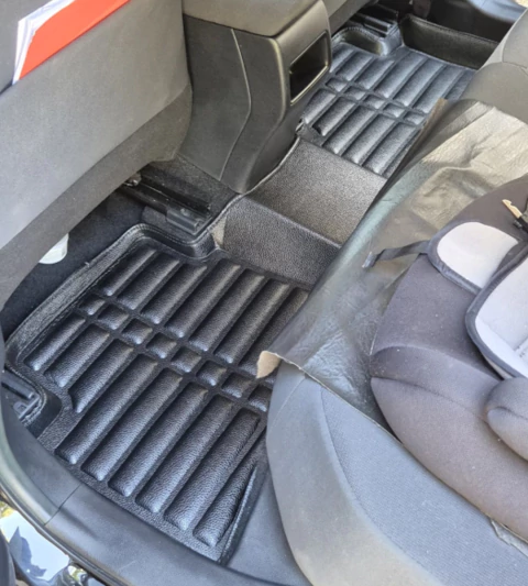 ALFOMBRAS TOYOTA COROLLA 2018 al 2026 - comprar online