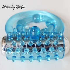 ANILLO VIBRADOR TEXTURADO - IntimabyNoelia 