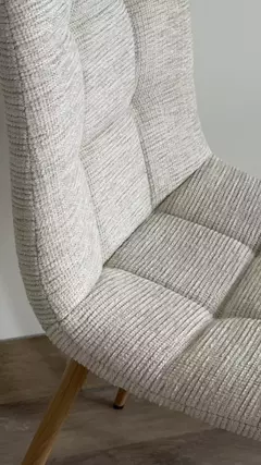 B33-ULK7094/BE-M - SILLA CHENILLE BEIGE BASE NATURAL en internet