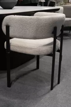 B33-DX2675G - SILLA DISEÑO TAPIZADA CHENILLE BASE NEGRA en internet