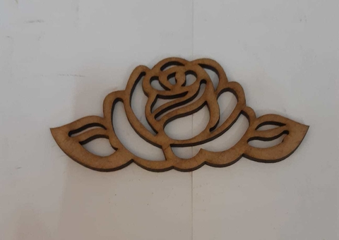 Rosa com Folhas - rv117