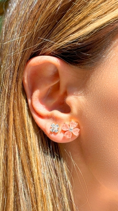 Brinco Fusion Podange Zirconia Clover - comprar online