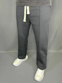 Conjunto Boxy gris en internet