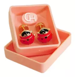 Aros Abridores con Perno de Oro 18k Marca CH, Vaquita de San Antonio