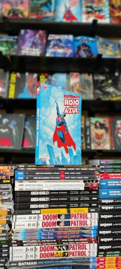 SUPERMAN: ROJO Y AZUL - comprar online