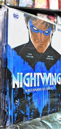 NIGHTWING: SALTANDO A LA LUZ - comprar online