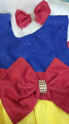 Vestido Infantil Princesa Branca de Neve – Tamanhos 3 a 10 anos na internet