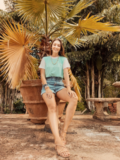 Cropped Candy Color ft. Caroá Verde - comprar online