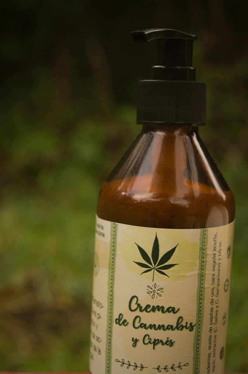 Crema de Cannabis y Ciprés- 250cc
