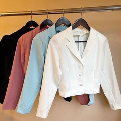 Blazer Naiara na internet