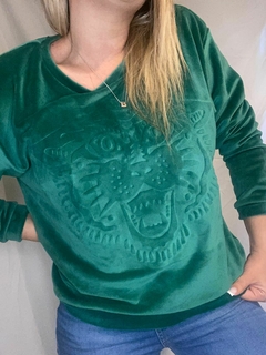 Buzo Leon