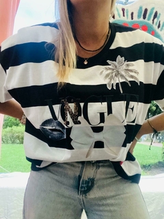 Remera VOGUE en internet