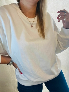 Buzo BLANCO en internet