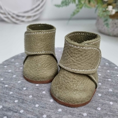 Botinha Cano Alto 5cm - Verde Oliva - comprar online