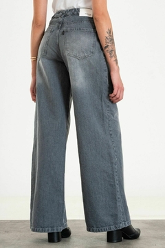JEANS GRIS elástico en la cintura - comprar online